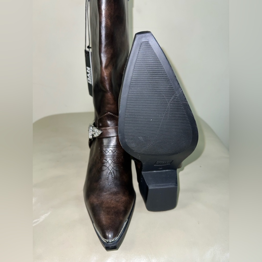 Madden NYC Tall Western Boots – Espresso Brown – Silver Buckles – NWT
